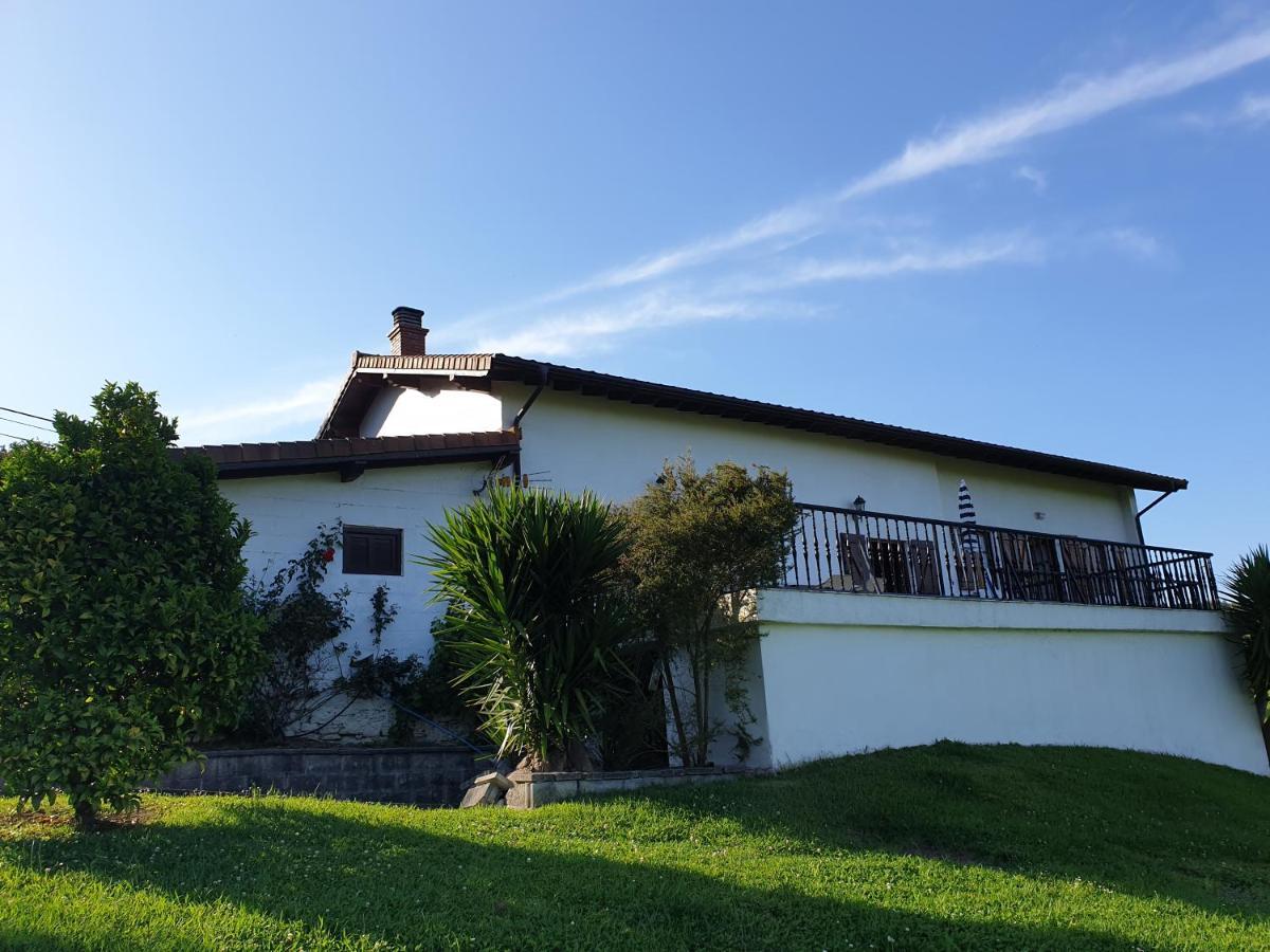 Casa Blanca Gueemes * Bareyo