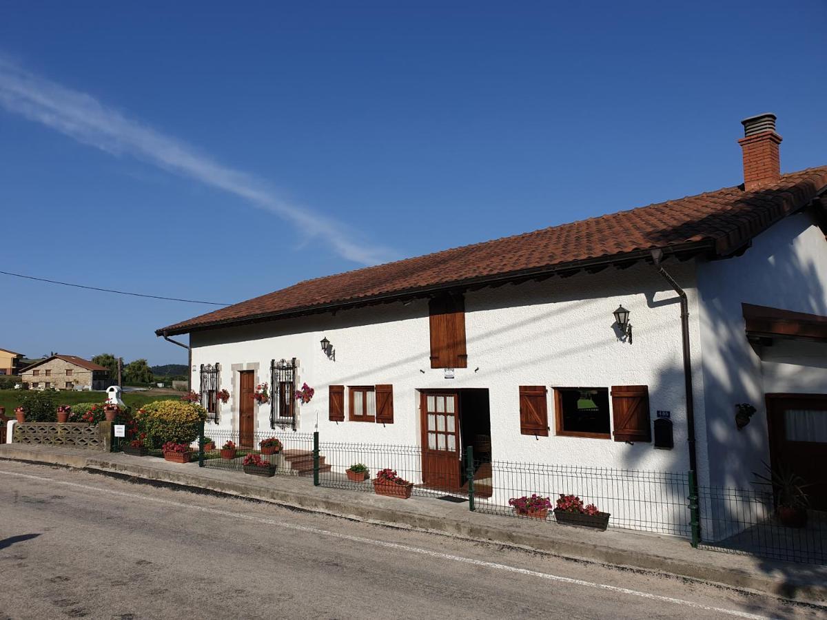 Casa Blanca Gueemes Holiday home *